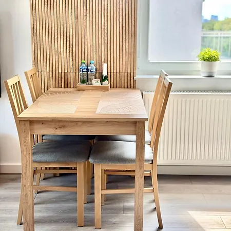 Przystanek Skarpa Apartment Olsztyn (Warmian-Masurian)