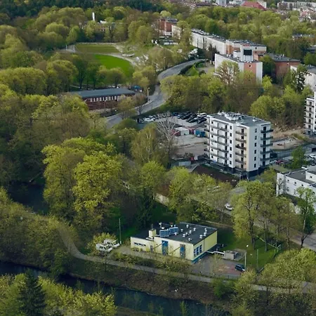 Przystanek Skarpa * أولشتين